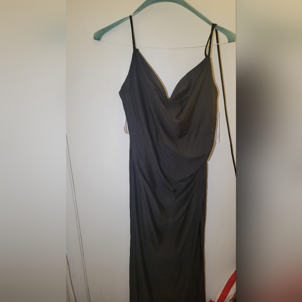 Elegant Black Draped Women's Dress